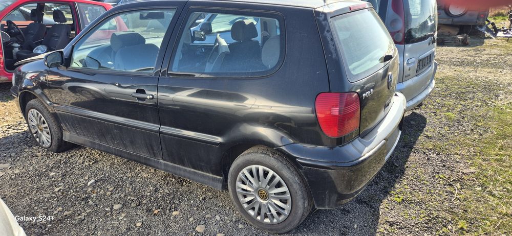 Dezmembram Volkswagen Polo 1.4 benzina AUA
