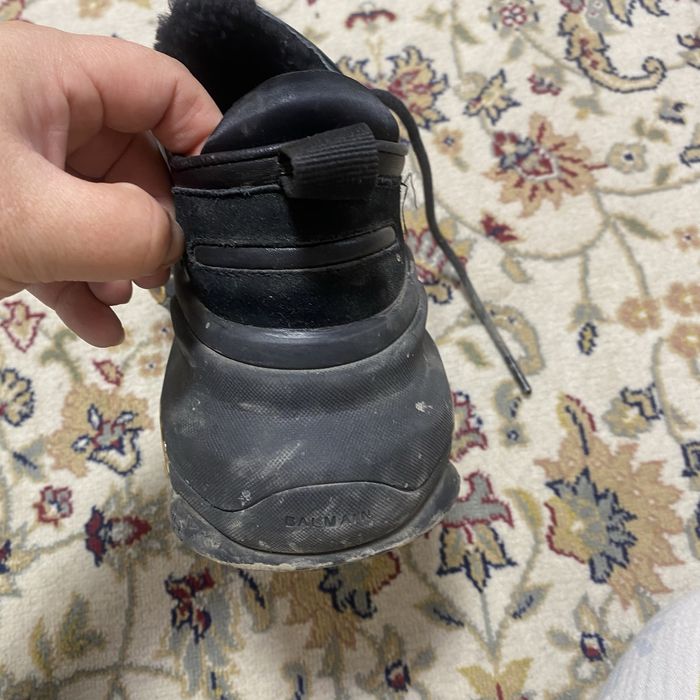 С утиплителем кросы