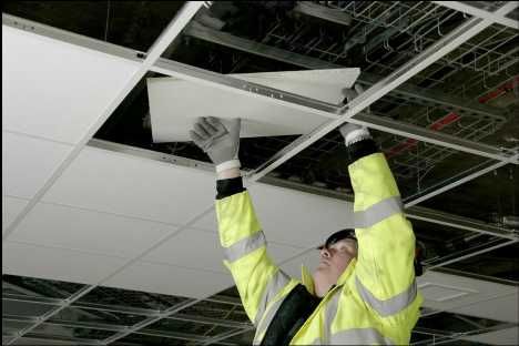 Montaj profesional tavane casetate pentru birouri si spatii comerciale