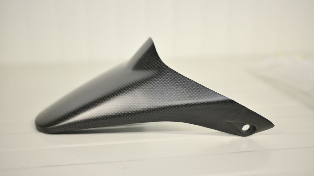 Aparatoare Aripa noroi spate carbon Ducati Performance Monster 1200
