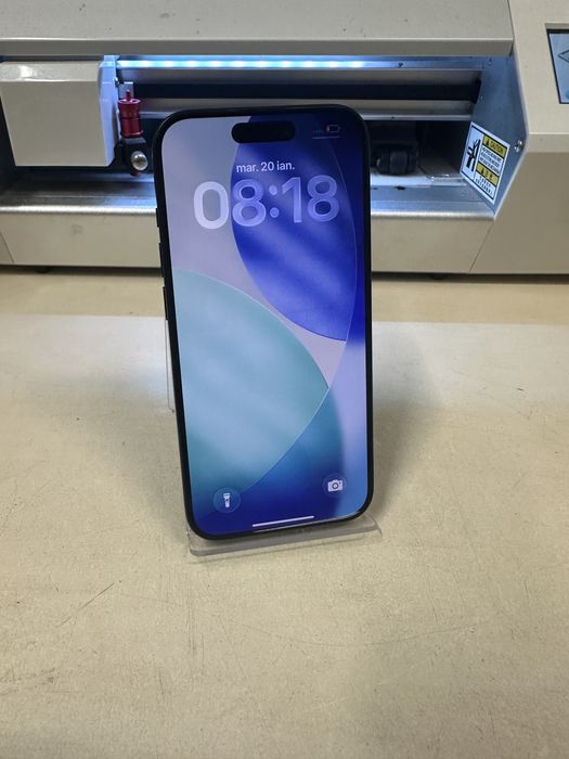 Iphone 15 pro / 128 gb / 90% baterie / garantie