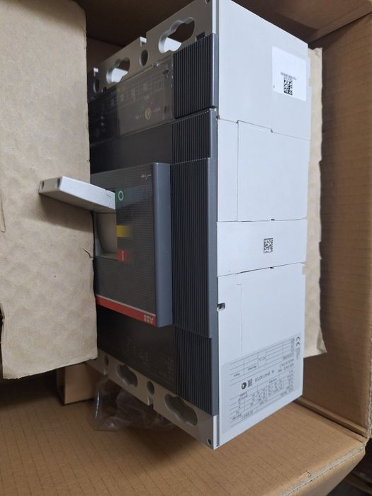 USOL    ABB 800A  Sace T max