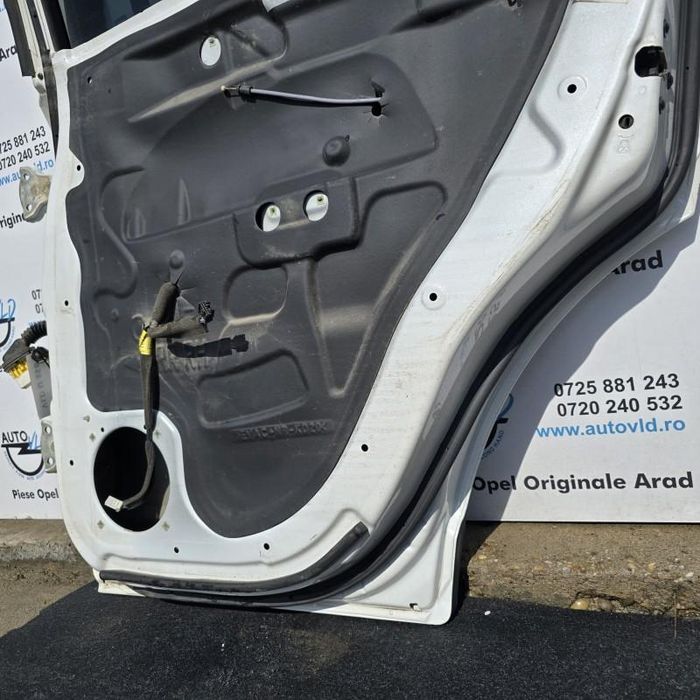 Portiera usa dreapta spate Opel Antara