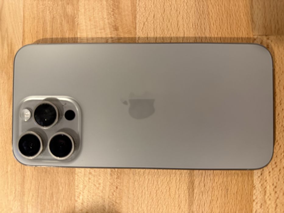 Vand iphone 15 pro max