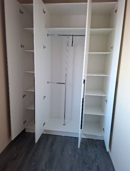 Шкаф для одежды продам