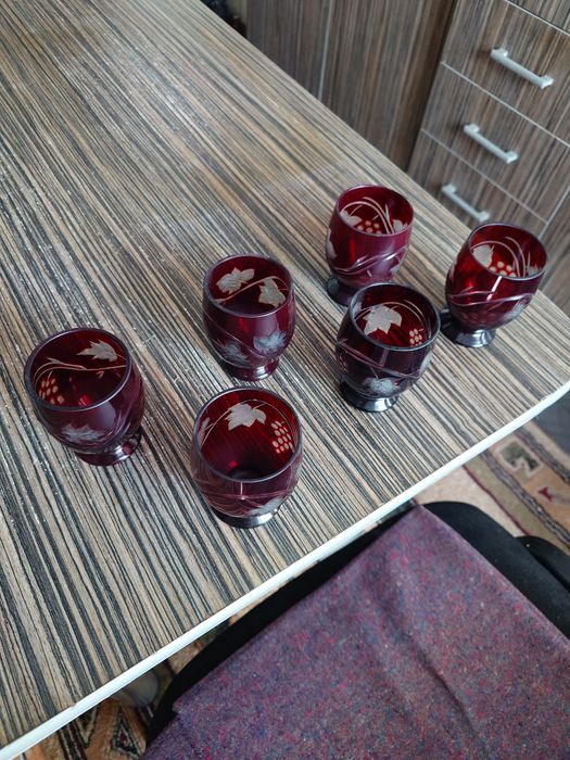 Lot set 6 pahare rubin