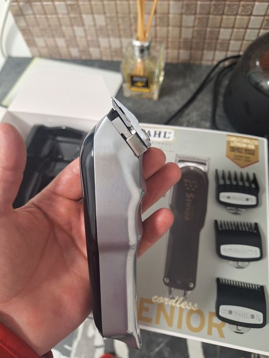 Mașina de tuns profesionala Whal Senior ca nouă.