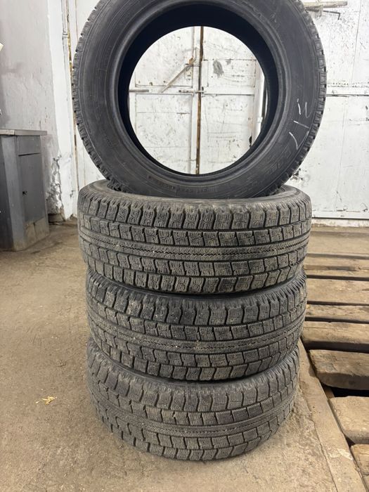 Nitto.      195/60/15