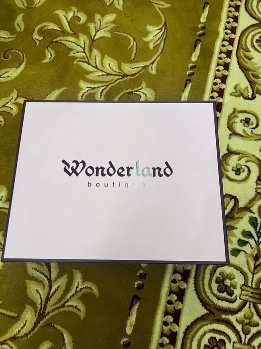 Каробка новая wonderland