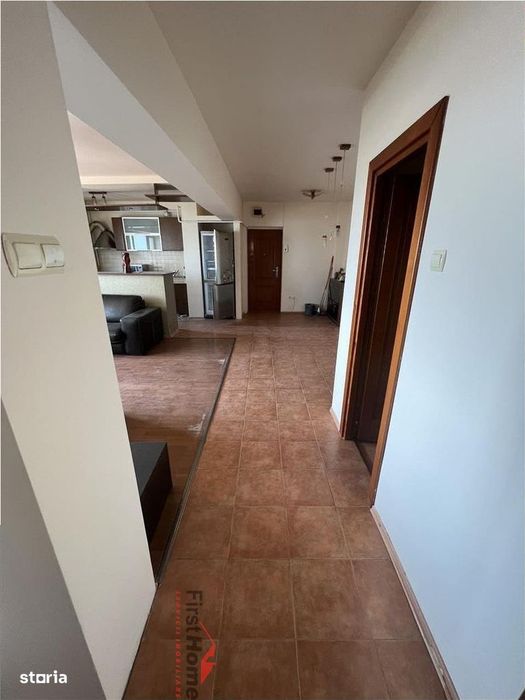 Apartament 3 camere,etaj 6(lift nou),ultracentral- Piata Unirii