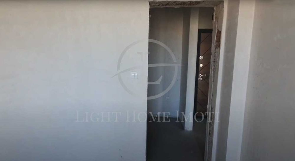 Продава се Двустаен апартамент в Пловдив, Остромила - 62 кв.м за 2081 €/кв.м - Снимка #4