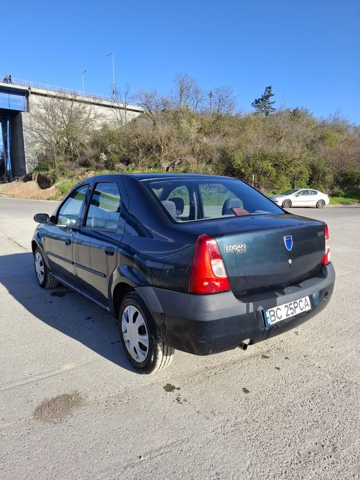 Dacia logan 2006, 1,4L benzina, 70000km, servo total,geamuri electrice