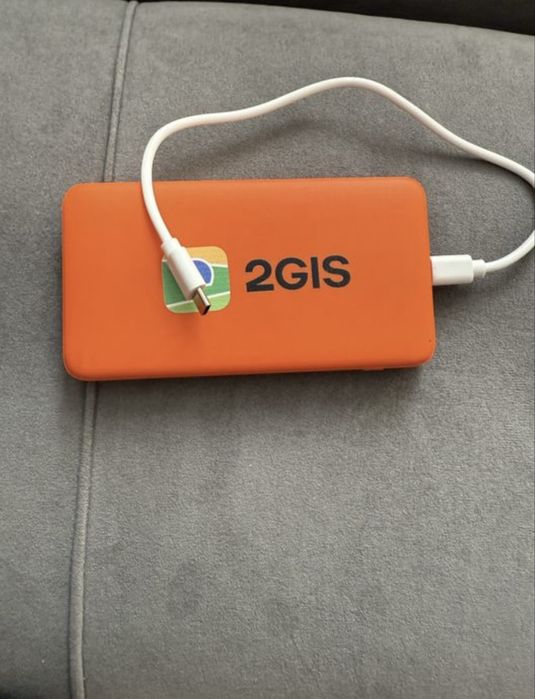 Продаю павербанк 2GIS