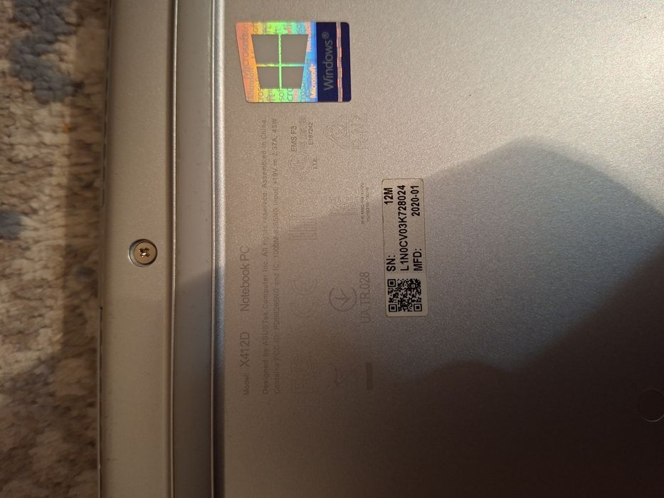 Asus VivoBook 14 x412D