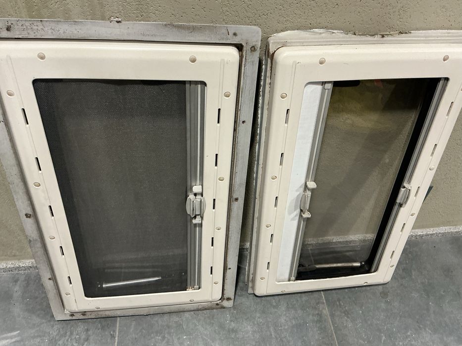 Прозорци за кмпер или каравана