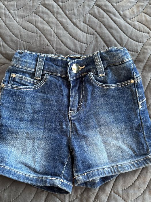 Дънкови къси панталони  на Liu -jo.Обличани  1-2пъти