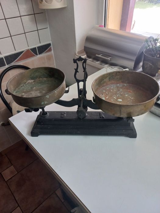 Vechi cantar (balanta) fonta