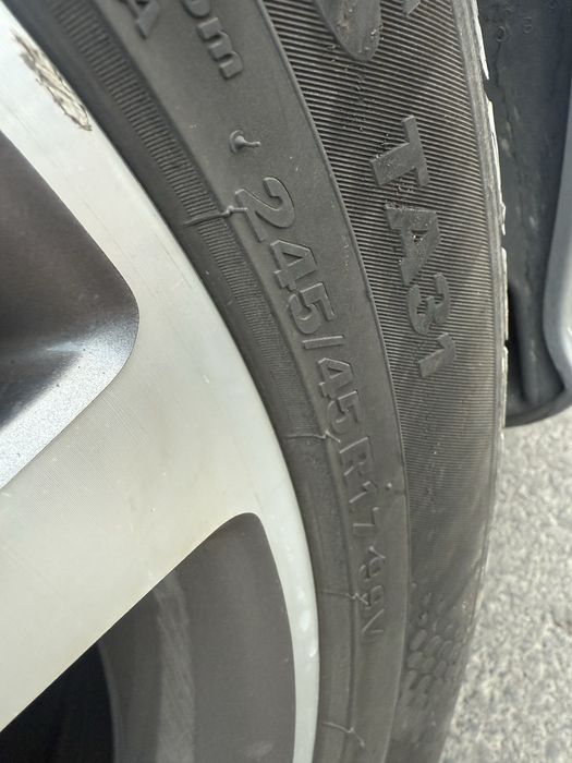 Продам диски с резиной 245/45/17 мерседес