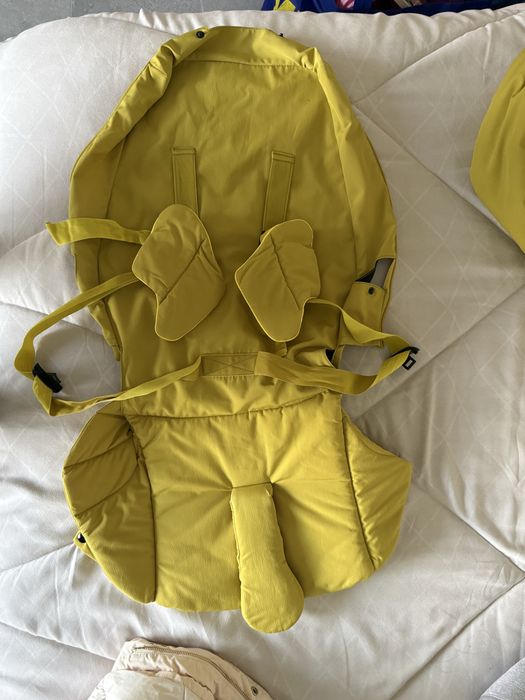 Cybex Platinum Priam 3 шаси + тапицерия за седалка Mustard Yellow  + дъждобран
