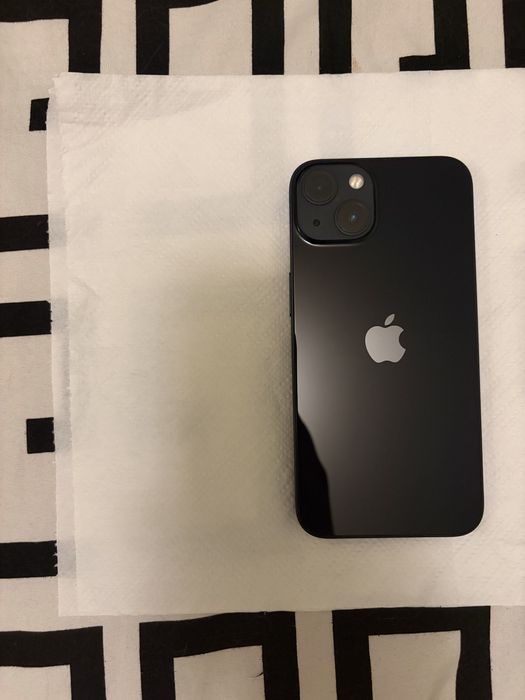 IPhone 13 256 ГБ Midnight