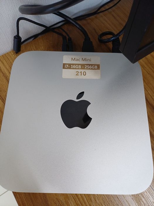 Mac mini 16/256 ideal