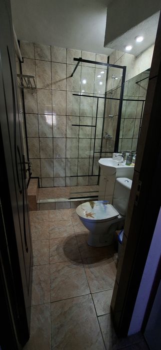 Inchiriez apartament 3camere SD rond 28  Alexandru cel Bun
