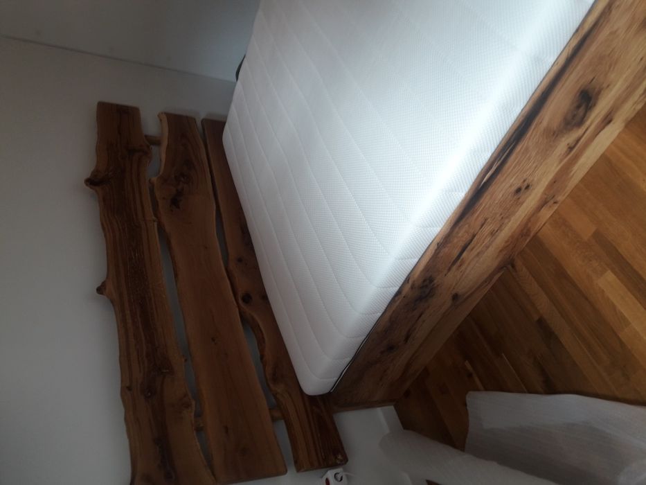 Спалня от масив дъб