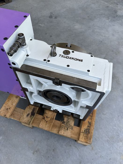 CNC ЦПУ 4-та ос делителен апарат въртяща маса 320mm за фреза или др