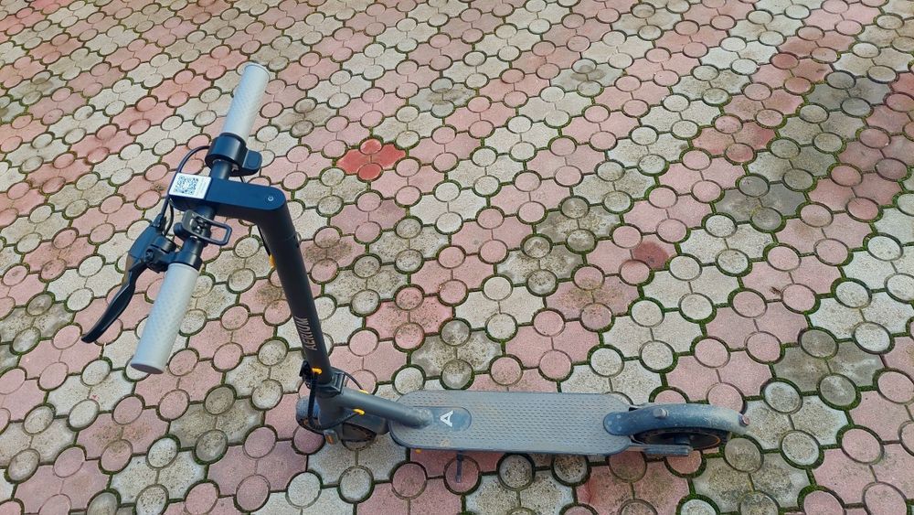 Trotinetă electrică 45 km/h