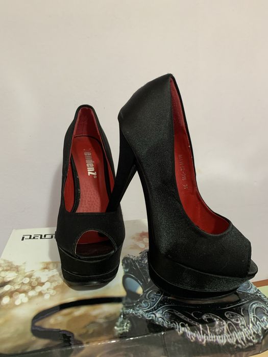 ОБУВКИ НА ТОК Всичко по 10лв