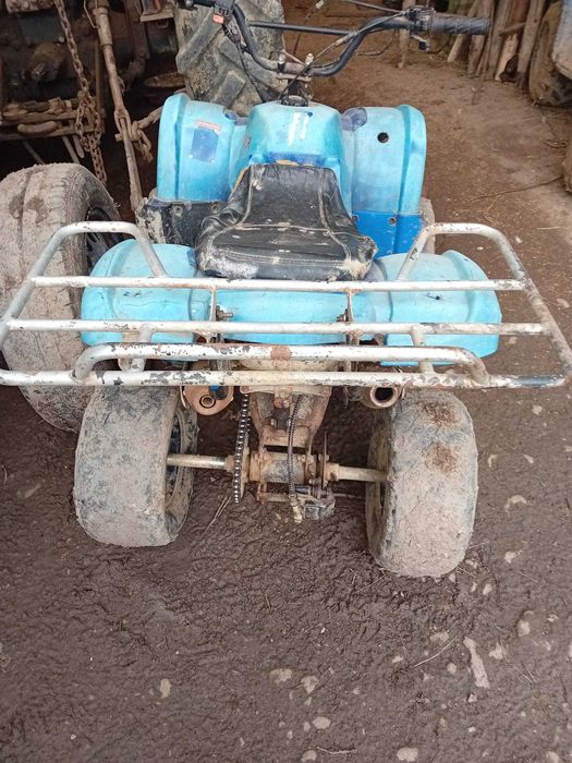 Se vinde ATV Hummer de 110cm