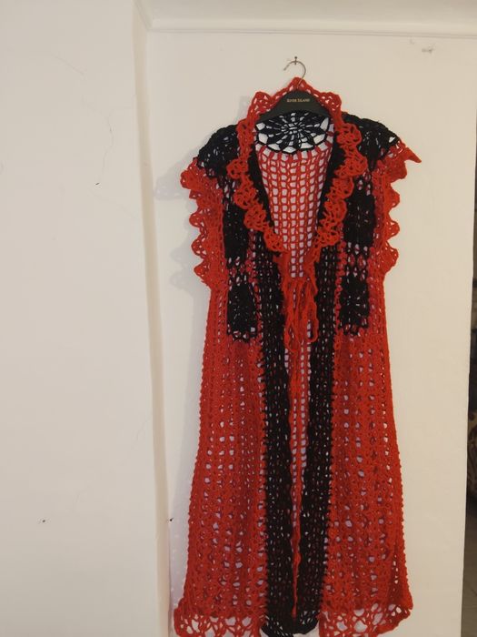 Pardesiu croșetat unicat manual model pentru doamne și domnișoare