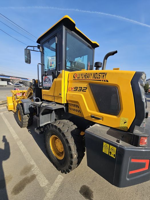 Погрузчик 0.6куб в РАССРОЧКА