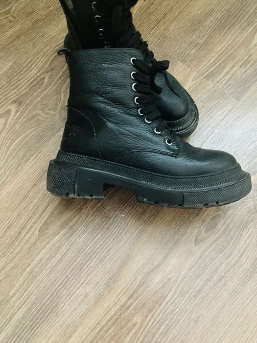 Ботинки зимние 36 размер