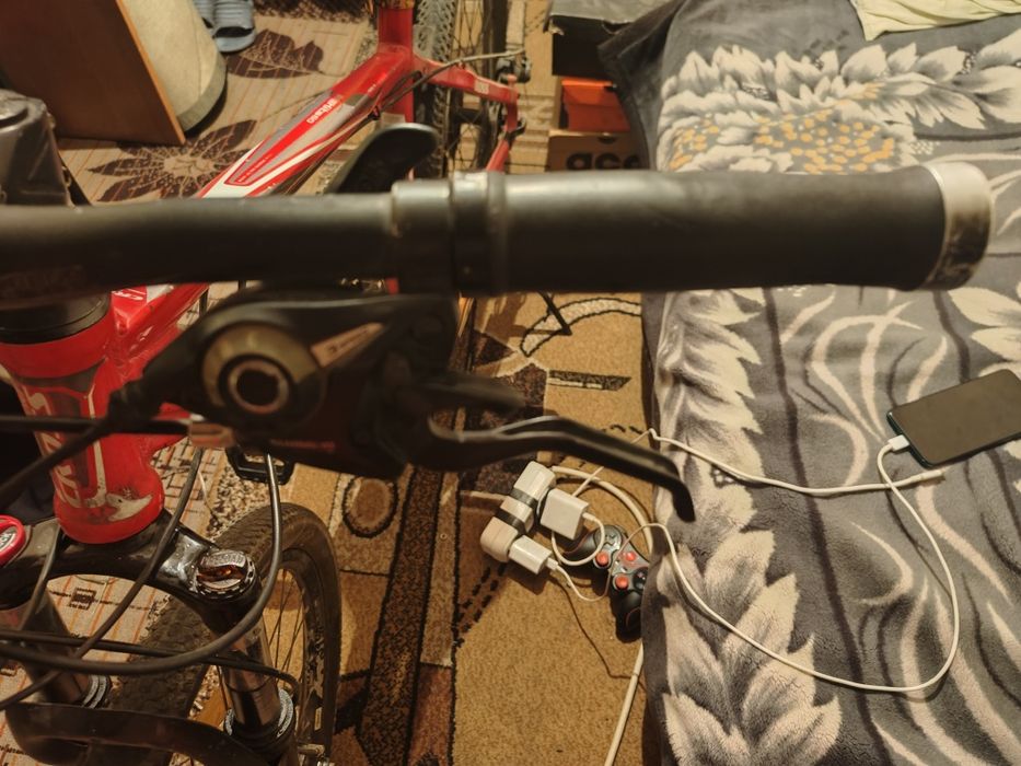 Продам велик хороший