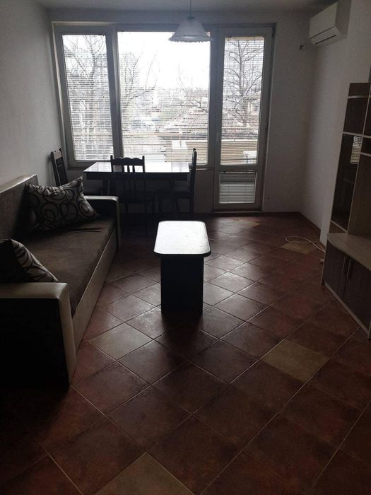 Дава се под наем Тристаен апартамент в София, Банишора - 87 кв.м за 599 € - Снимка #1