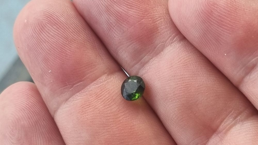 Vand piatra semipretioasa Turmalina verde