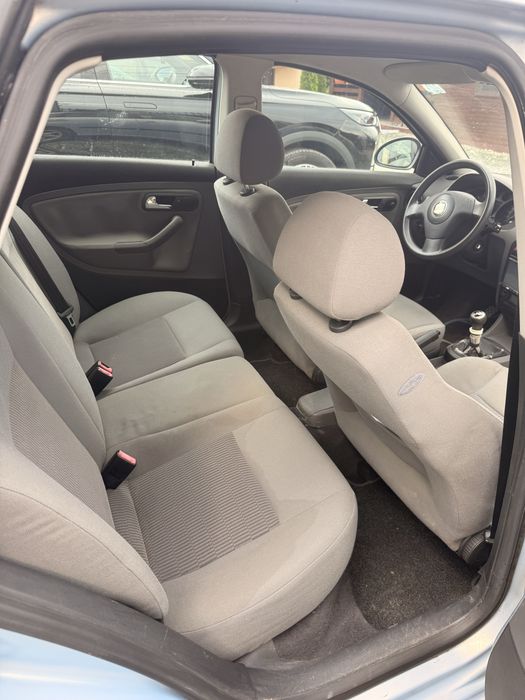 Seat Ibiza 2005 - 1.4 Benzină - 168.500 km reali - Pornește la sfert, Climatronic, Navigație