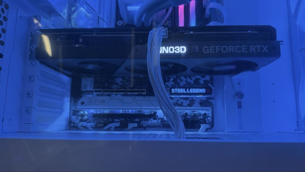 Продам видеокарту rtx4070 inno3d