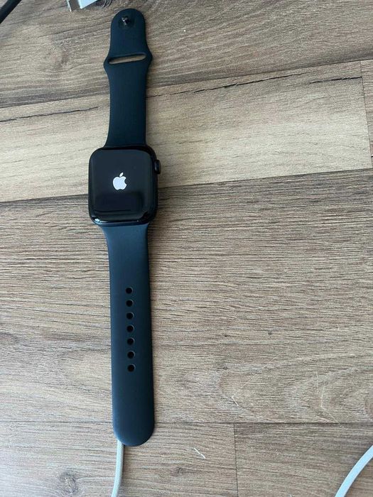 Apple Watch SE3 44mm in stare perfecta