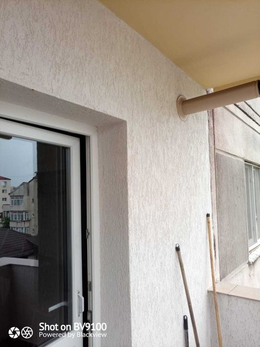 Inchiriez apartament