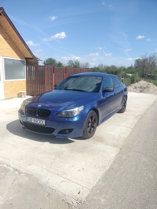 Bmw E60 an 2006 motor 3.0D paketM trapa  hed up display  activ steering interior seria 7 toppp