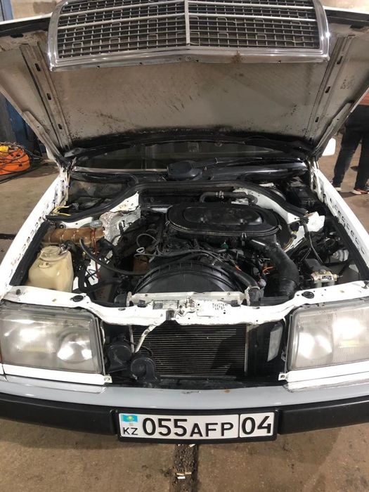 Продам мерседес 124 2.3 бензин