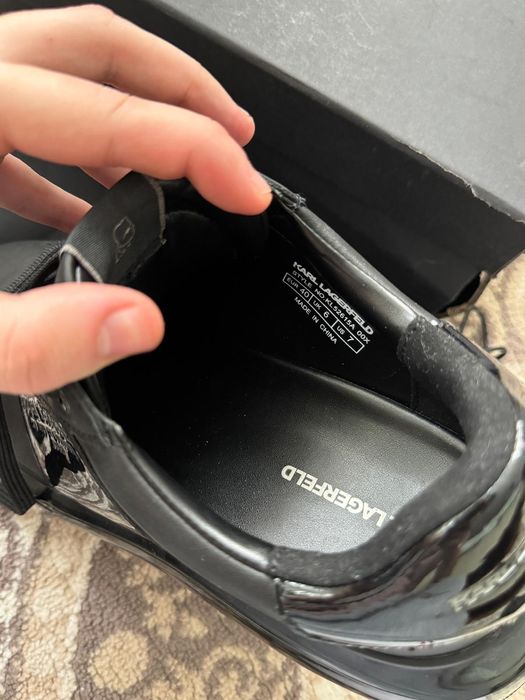 Pantofi Karl Lagerfield  nr40