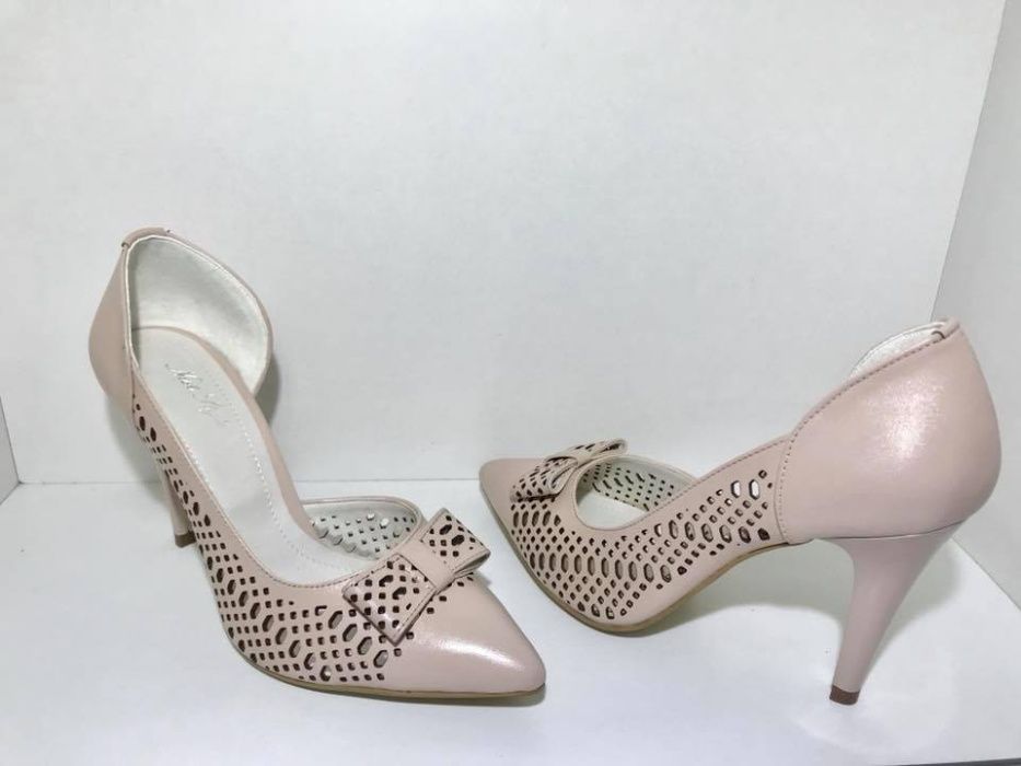 Pantofi piele naturala nude