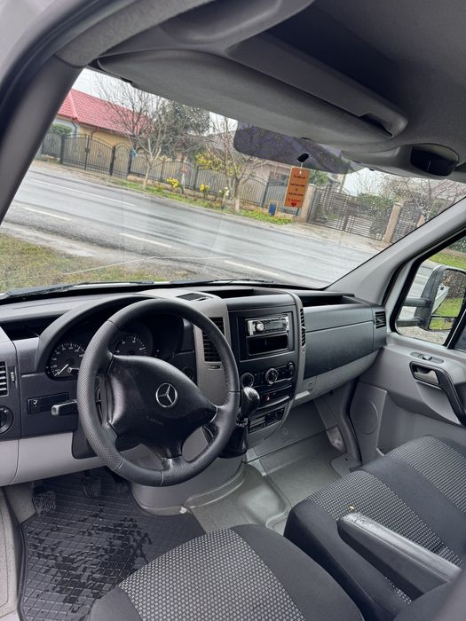 Mercedes sprinter 518-418-2008