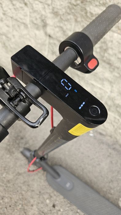 Электросамокат Xiaomi365pro2 оригинал