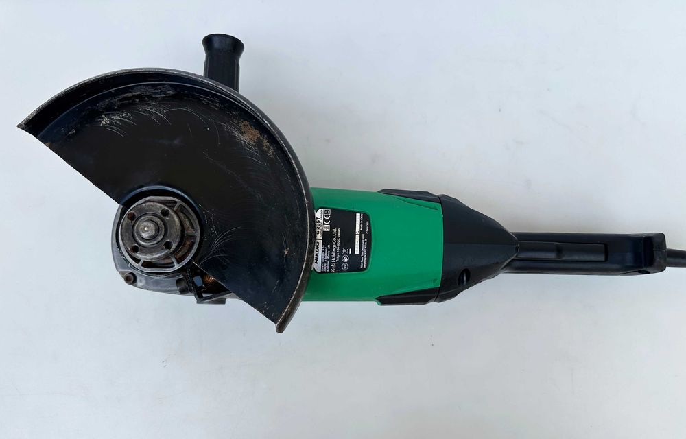 HiKoki G 23ST / Hitachi G 23ST - Голям ъглошлайф 2000W 230мм
