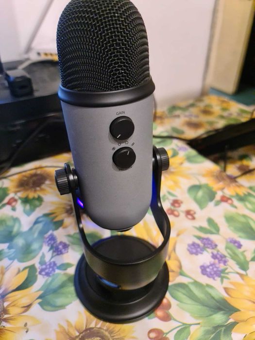 Microfon Blue Yeti nou