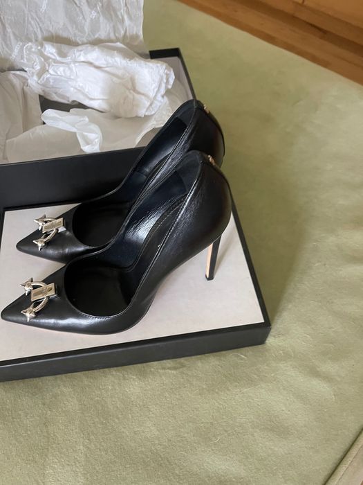 Оригинални обувки Prada и Dsquared